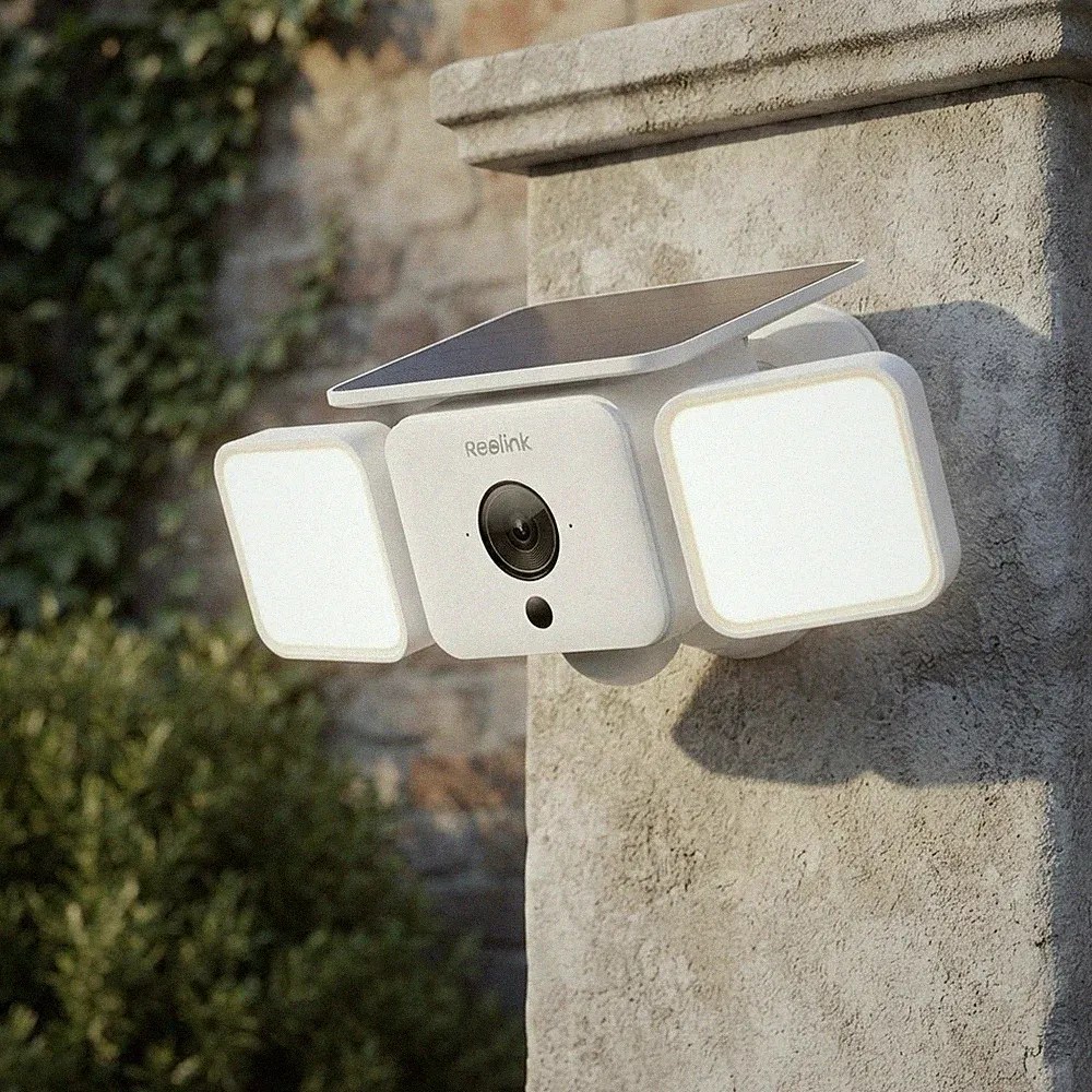 AI Detection Solar Überwachungskamera: 2K Klarheit, Flutlicht, keine Abogebühren