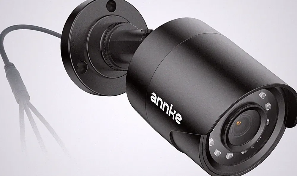 ANNKE 1080P Sicherheitskamera AHD/TVI/CVI/CVBS 4-in-1 Aussen Kabelgebunden