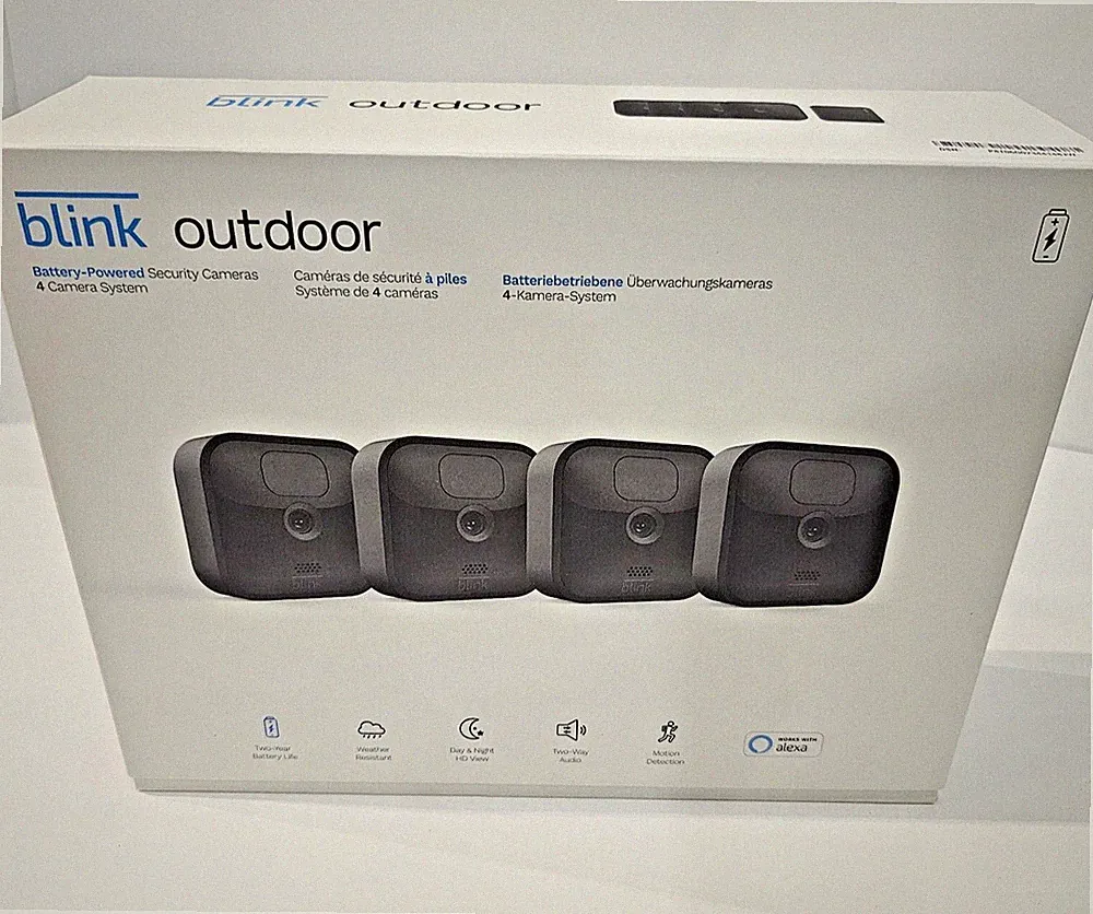 Blink Outdoor 1080p HD WiFi Überwachungskamera System mit 4 Kameras - Neu in OVP versiegelt!