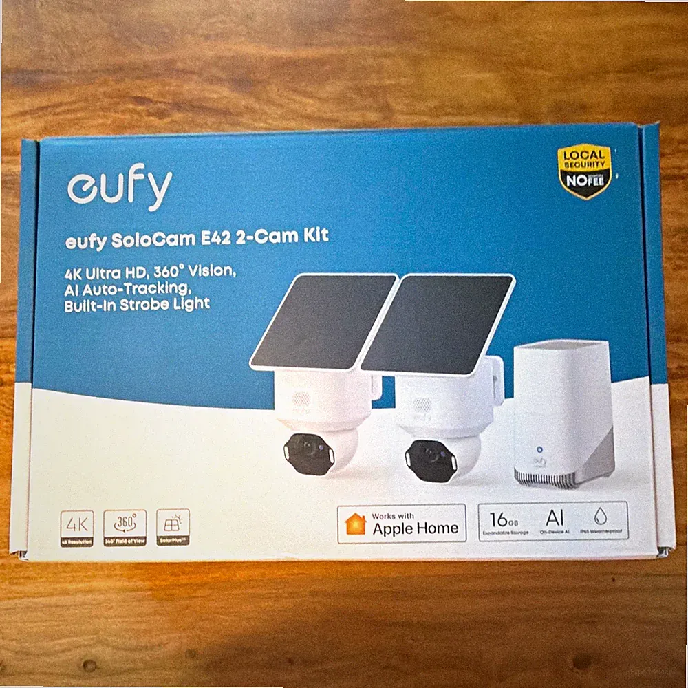 eufy SoloCam E42 2-Cam Kit 4K Solar