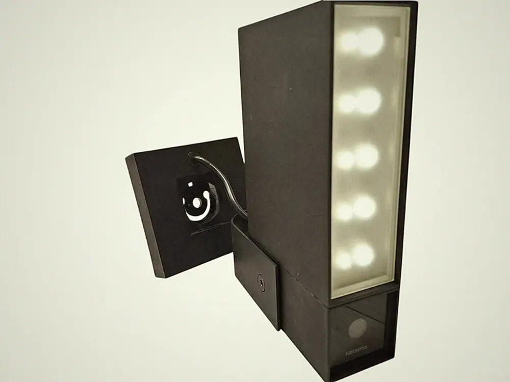Netatmo NOC01-AMZ Full HD Wi-Fi Außenkamera mit Flutlicht