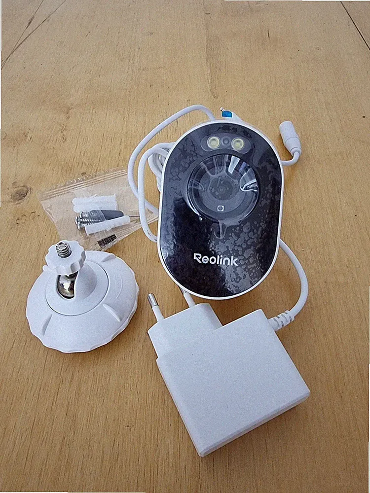 Reolink Lumus 2K WLAN Außenkamera