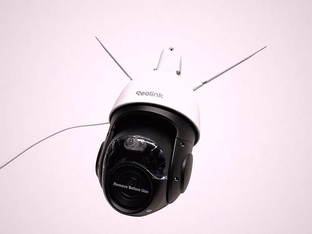 Reolink RLC-823S1W 4K 8MP Wi-Fi 6 5X Zoom Schwenk-Neige-Überwachungskamera für d