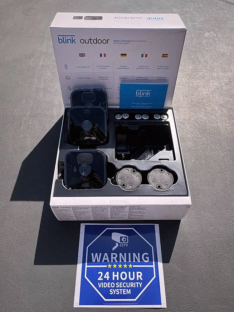 SALE 3 x Blink Add-on HD Wireless Outdoor Überwachungskameras mit CCTV Aufkleber #4