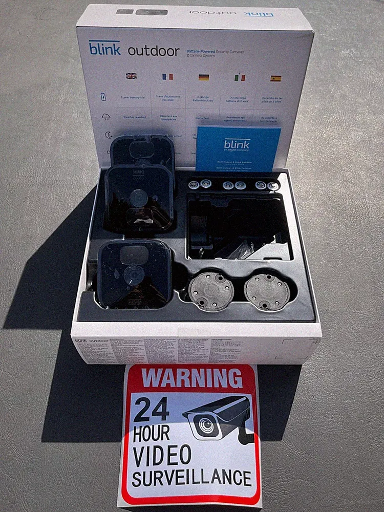SALE 3 x Blink Add-on HD Wireless Outdoor Überwachungskameras mit CCTV Aufkleber #5