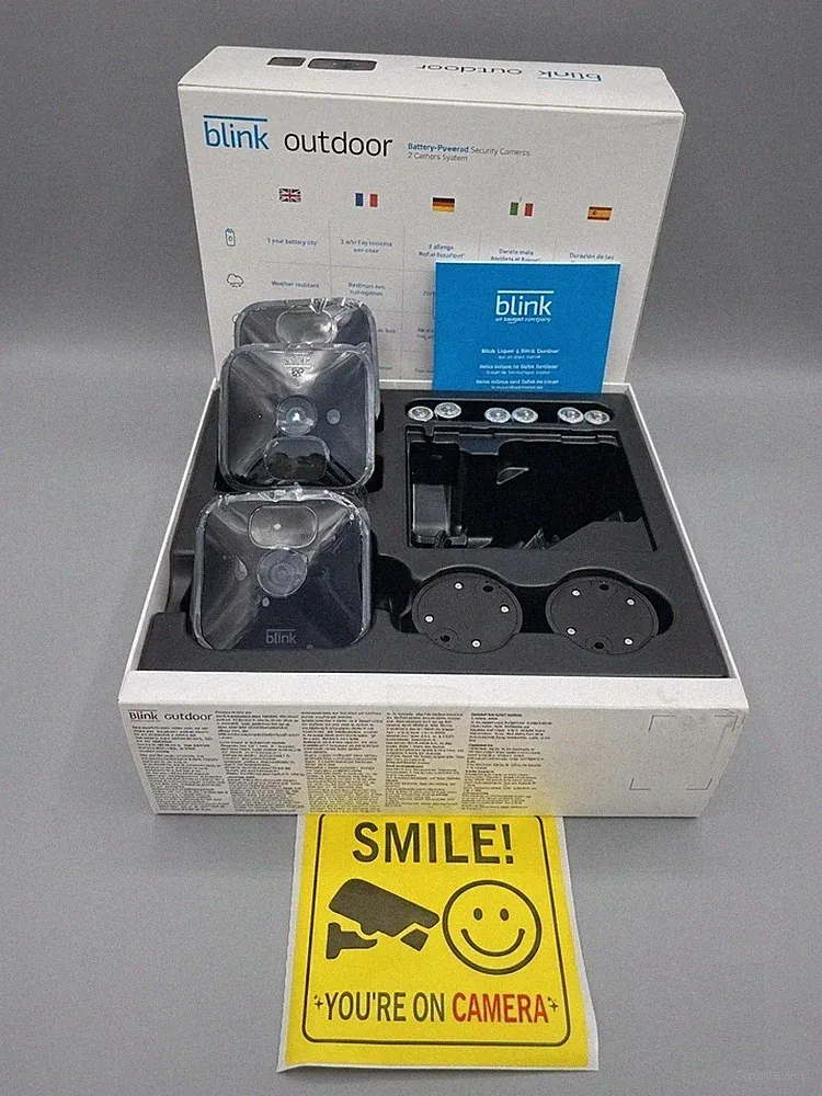 SALE 3 x Blink Add-on HD Wireless Outdoor Überwachungskameras mit CCTV Aufkleber #8