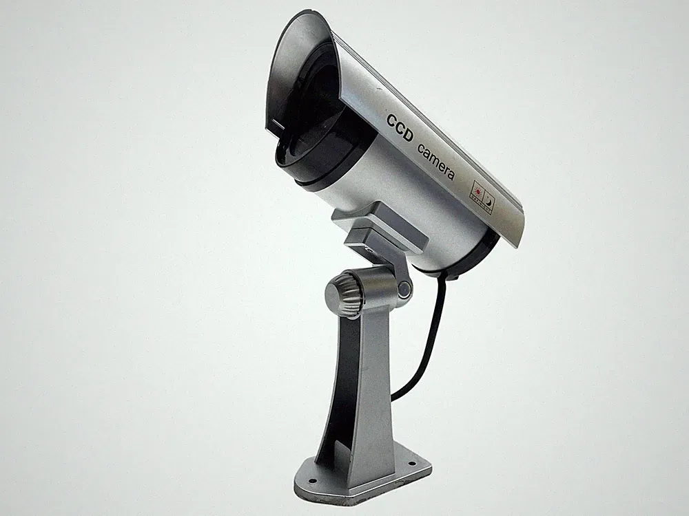 Überwachungskamera-Attrappe UNITEC 30017 blinkende LED IP44